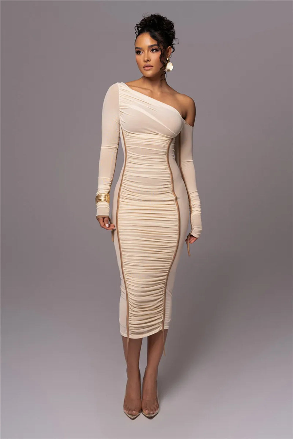 Vestido Midi | Ousadia e Poder
